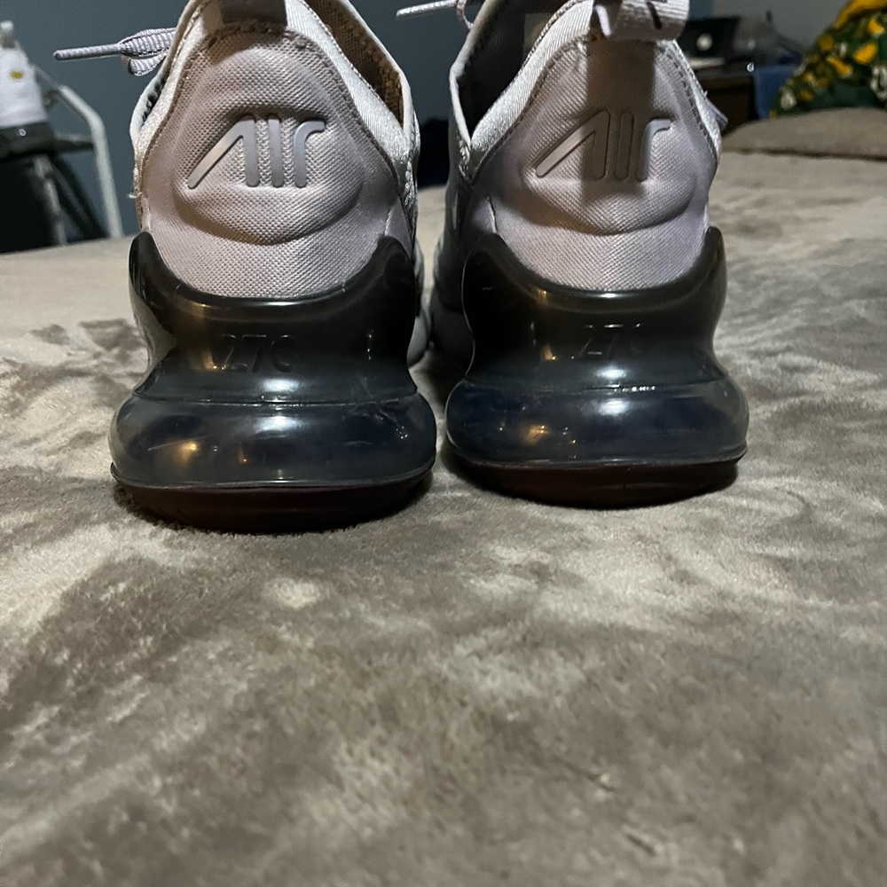 Men’s air max size 10